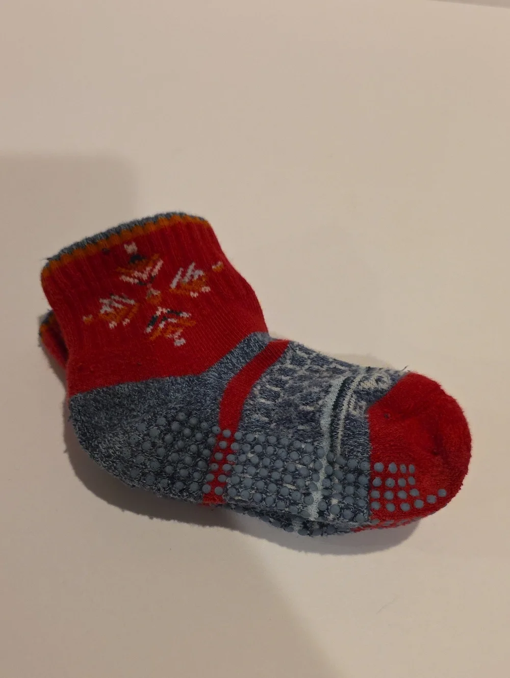 Bombas Red and Blue Non-Skid Toddler Sock with Snowflake 12m